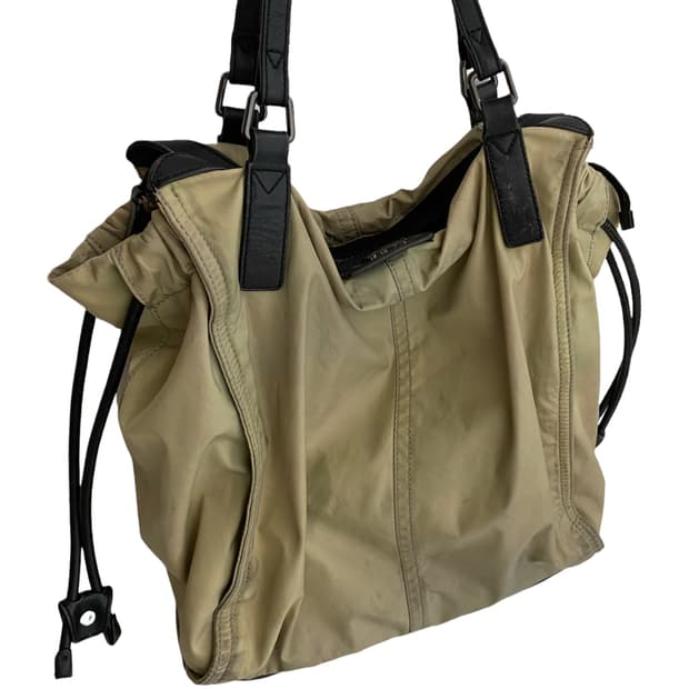 버버리 나일론백