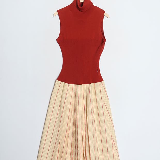 ARTI CHAUT Sleeveless One-Piece