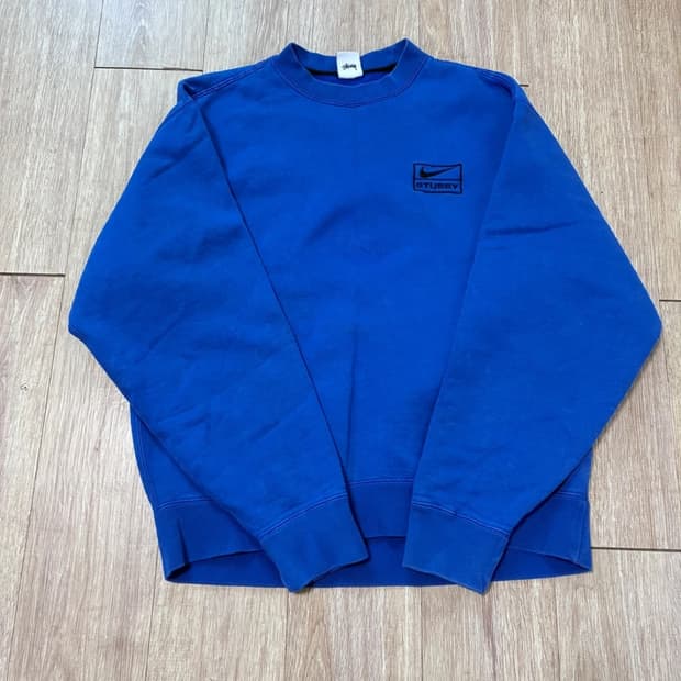 나이키 스투시 맨투맨