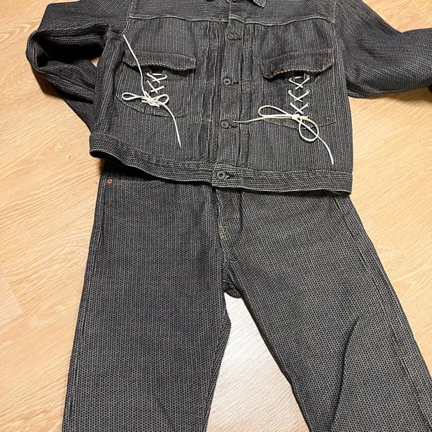 캐피탈 센츄리 no7 레이스업 셋업