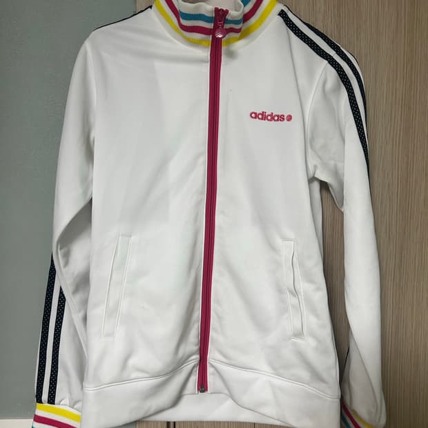 아디다스 화이트 삼선 져지 히메갸루 너드 스포티