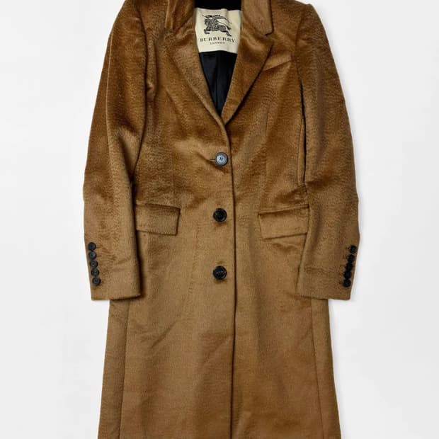 버버리 런던 라마 헤어 울 롱 코트 PN5419