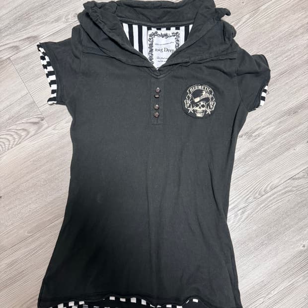 여성 해골 펑크 카라티셔츠