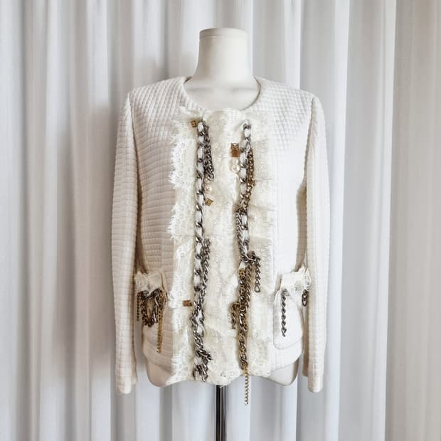 럭키슈에뜨 레이스체인띠 오픈형 퀼팅 자켓 (55/표기36) 상태굿