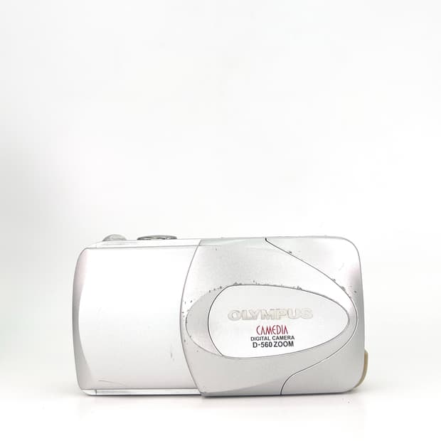 올림푸스 Olympus CAMEDIA D-560 Zoom 실버
