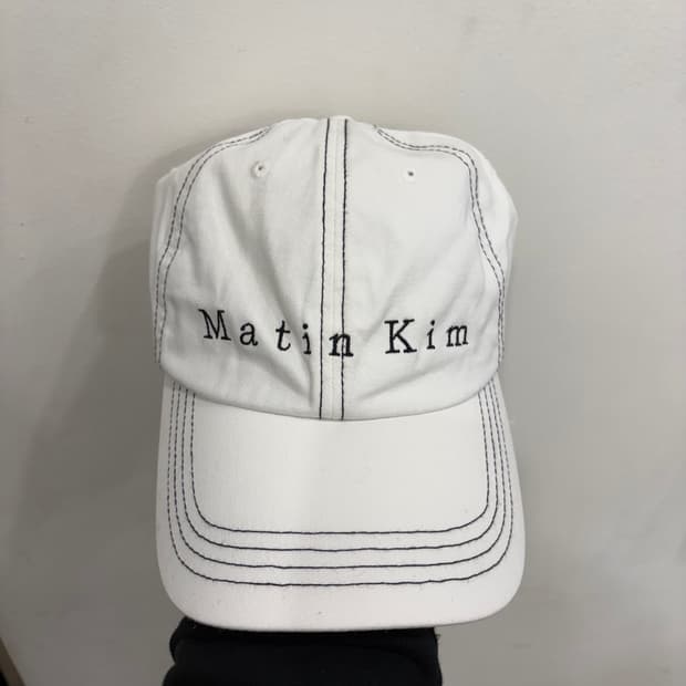 130. 마뗑킴 볼캡 모자