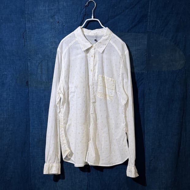 55-77 ) Maurices Ethnic Folk Shirt