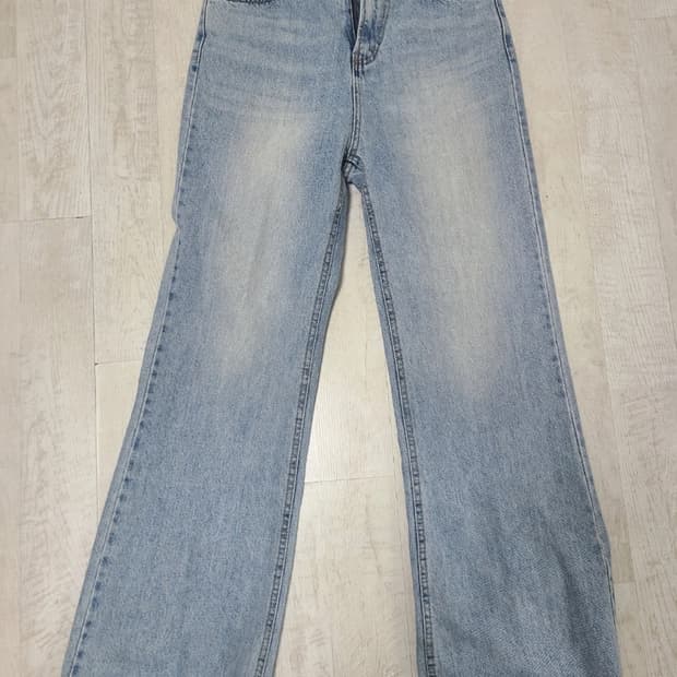 피타 샐리 부츠컷 데님 진