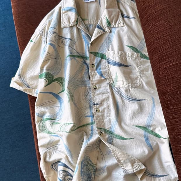 Natural cotton woven fattern H/S shirt