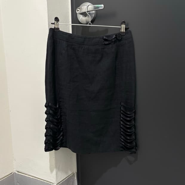 Emporio Armani side string midi skirt