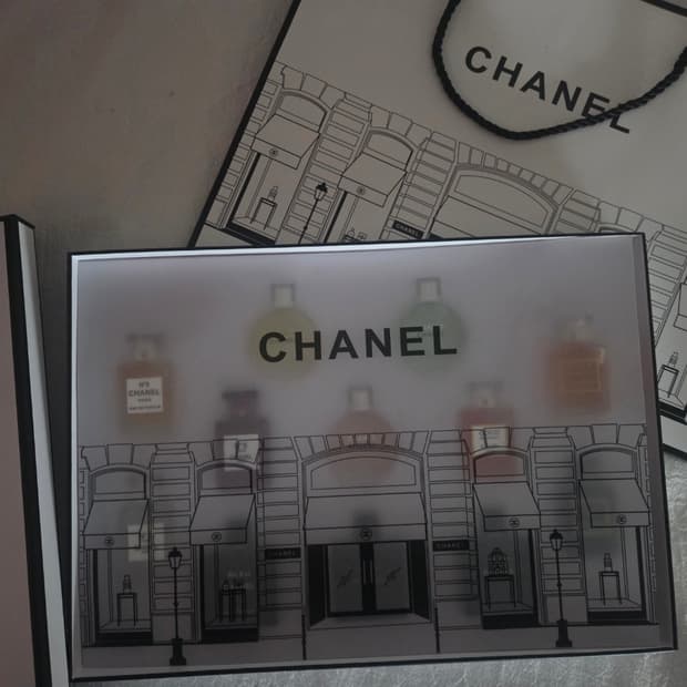 샤넬 12종 향수 기프트세트 +쇼핑백 새상품