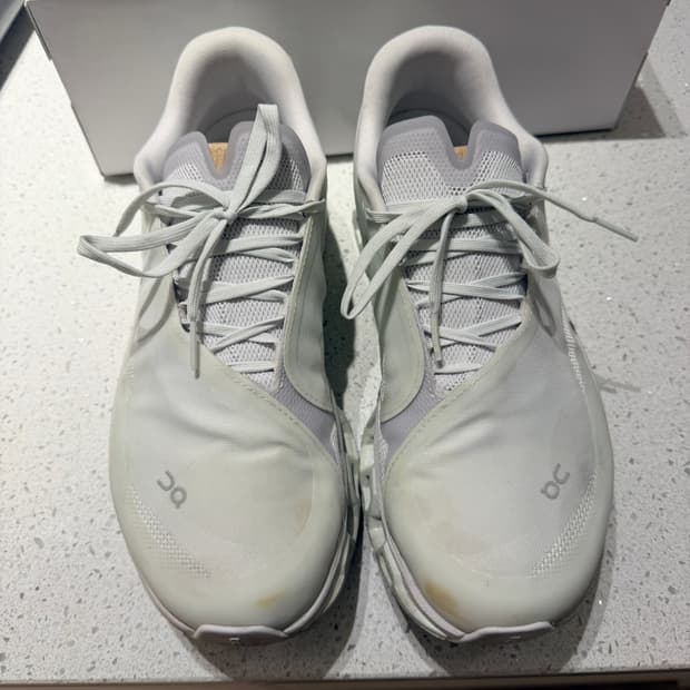 온 러닝 x 포스트 아카이브 팩션 (파프) 클라우드몬스터 2  프로스트