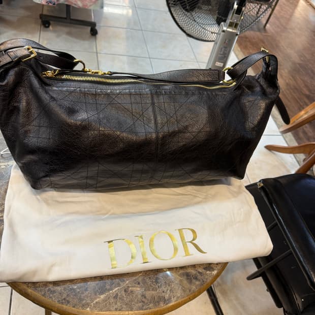 정품 디올 D-JOURNEY  백 팝니다