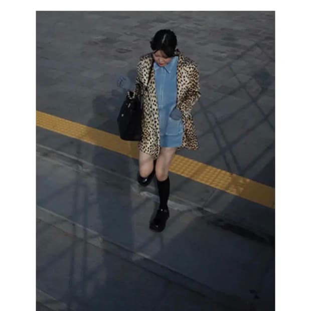 유일매물) 프레클 코듀로이 점프수트 블루