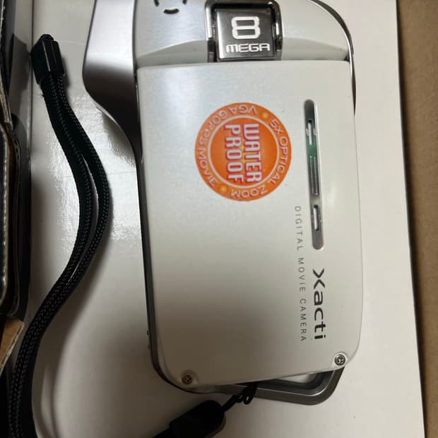 sanyo E2(ca8) 화이트