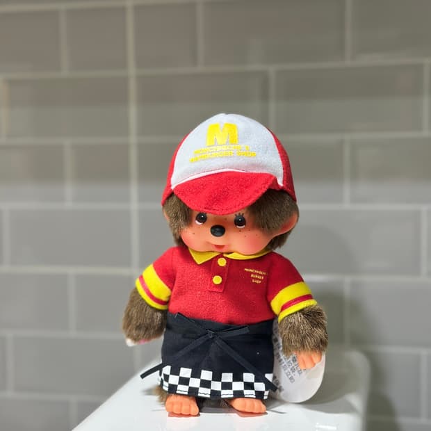 몬치치 버거샵 햄버거 직원 인형 