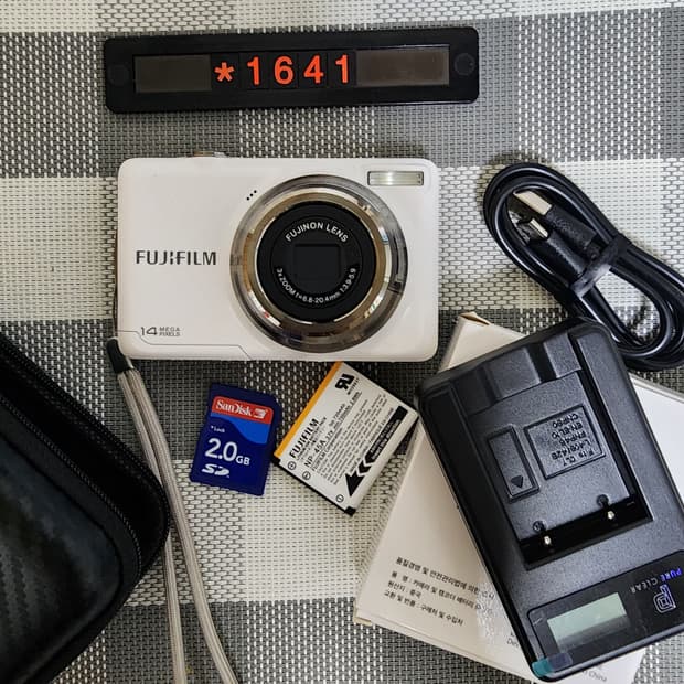 후지 파인픽스 JV 300 디지털카메라 파우치포함