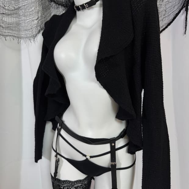 frill cardigan