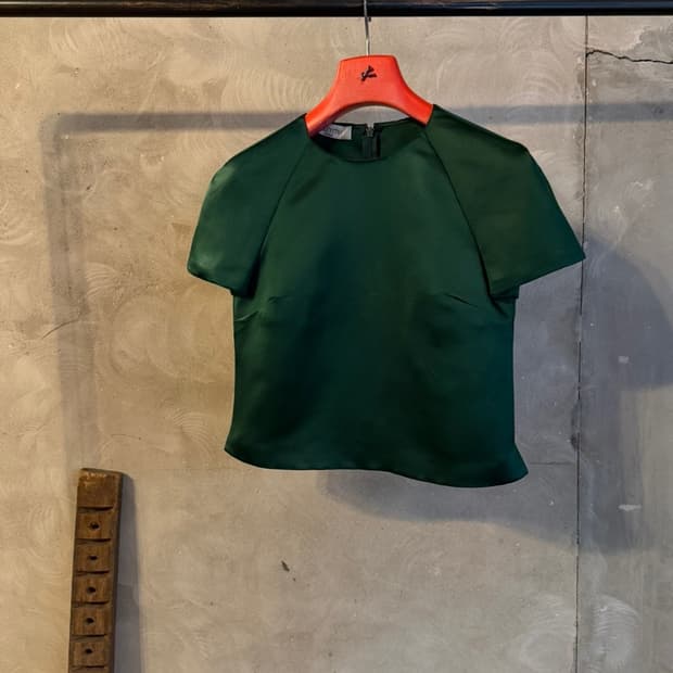 발렌티노 실크 컬렉션 블라우스 55