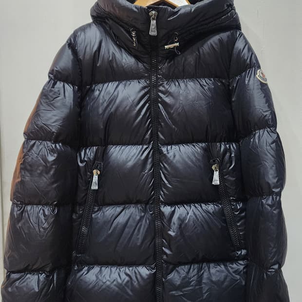 몽클레어 세리뜨 패딩 3사이즈