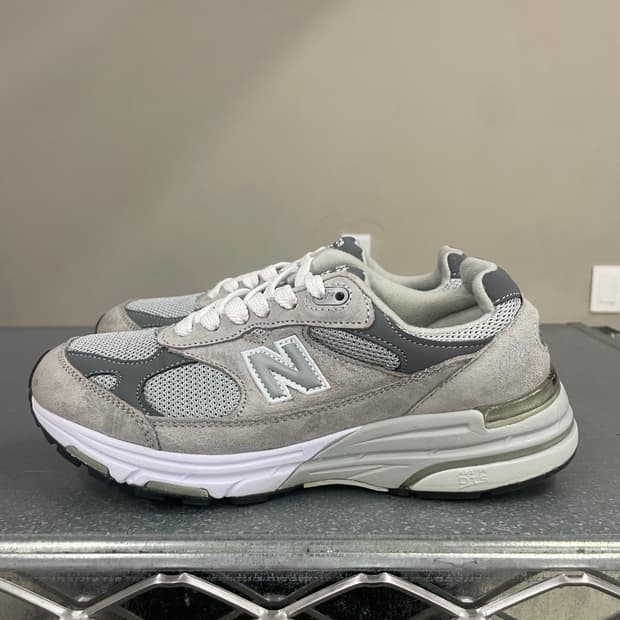 뉴발란스 993 메이드 인 USA 그레이 245 