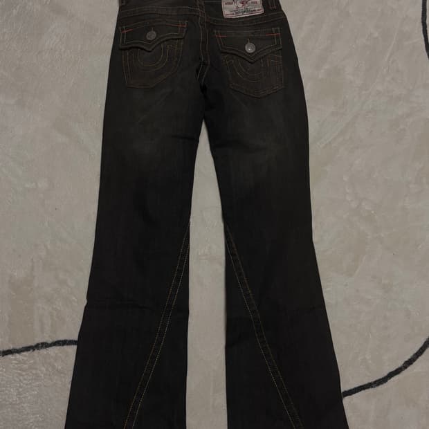 트루릴리젼 부츠컷 데님팬츠