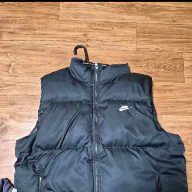 나이키 써마핏 패딩 조끼 검정색 xxl  판매