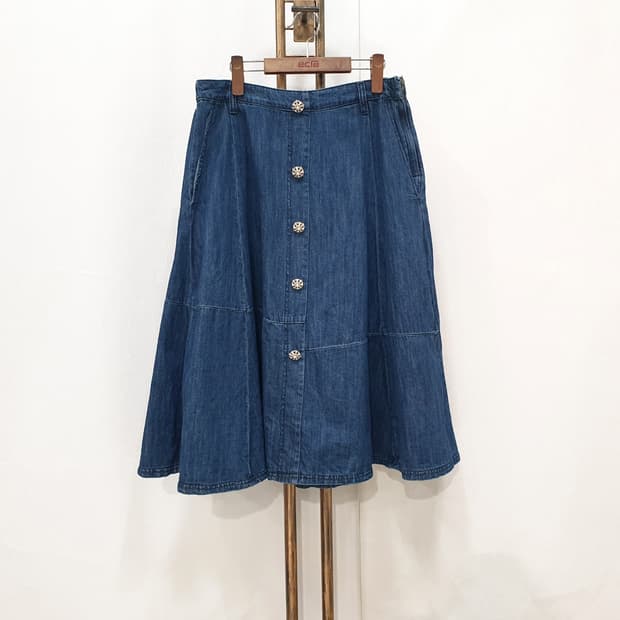 안나수이 annasui 플레어 데님 스커트 88