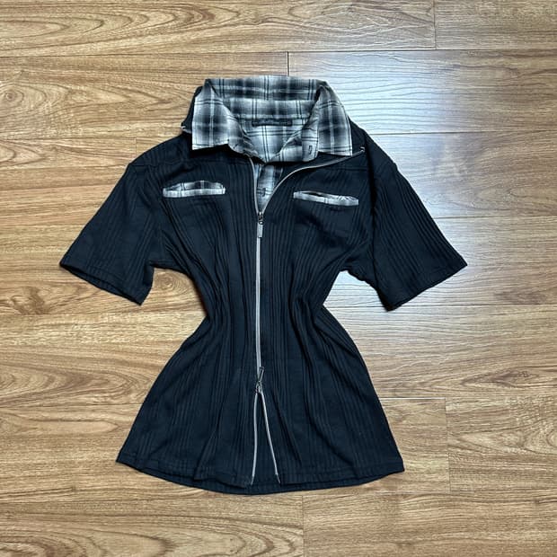 빈티지 블랙 레이어드 티셔츠 블라우스 오네갸루 로걀 공겜여주 긱시크 고딕