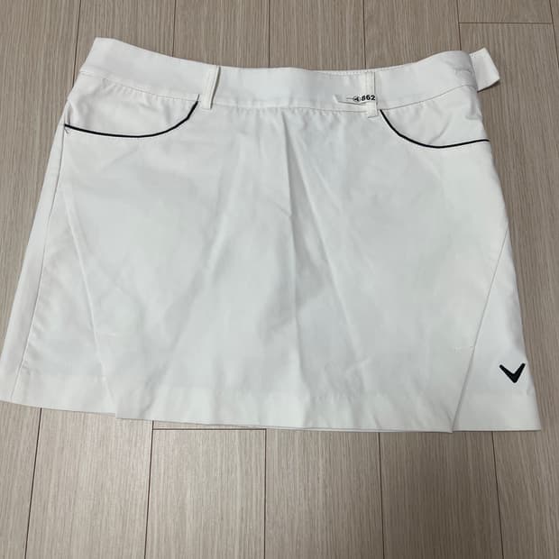 캘러웨이 골프 스커트 치마 64사이즈 (기모 있음)