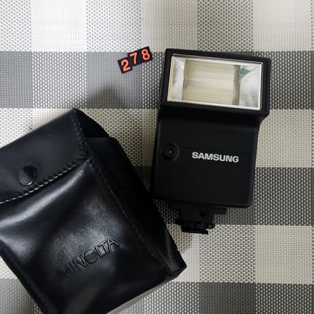 삼성 RE 280 X 스트로브 플래시 파우치포함
