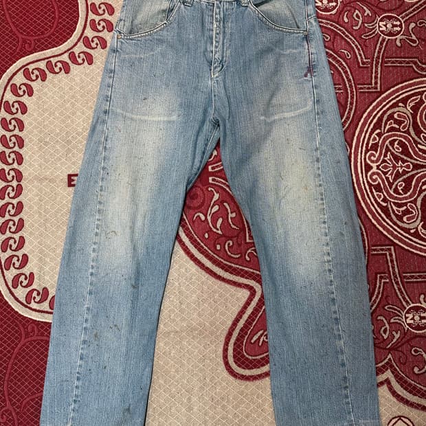 리바이스 엔지니어드 진