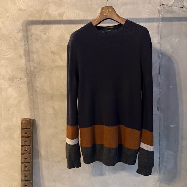 휴고보스 블랙라벨 니트 남성100