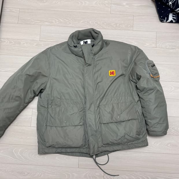 코닥 피쉬테일 자켓