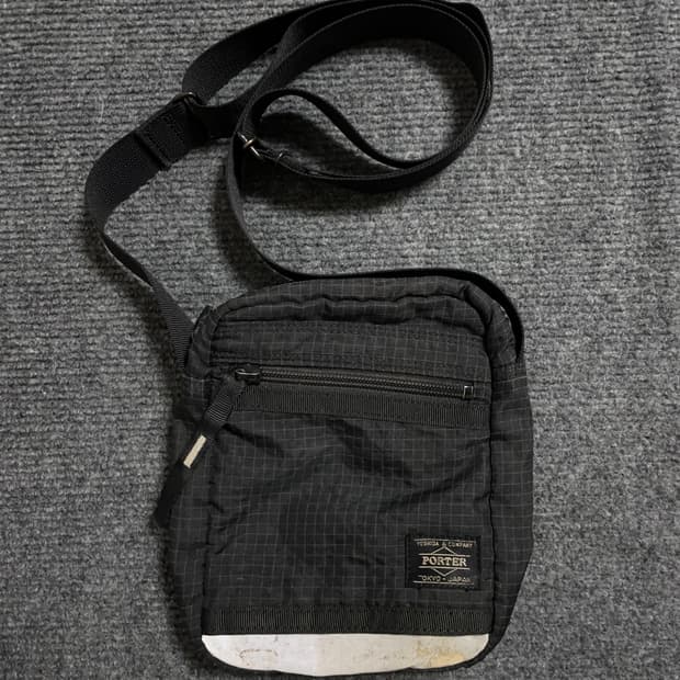 포터 나일론 립스탑 숄더백