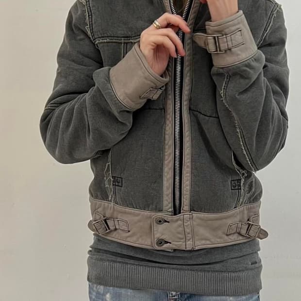 빈티지 디젤 90s 여성 트리밍 카우 레더 자켓 (s)