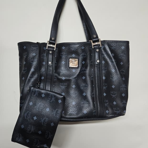 MCM 비세토스 블랙 쇼퍼백 + 파우치