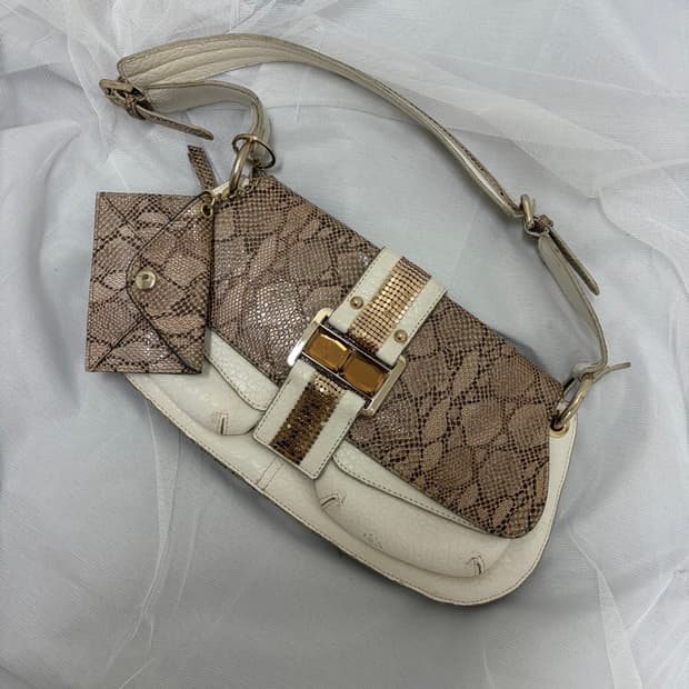 Snakeskin Detail Mini Pocket Han