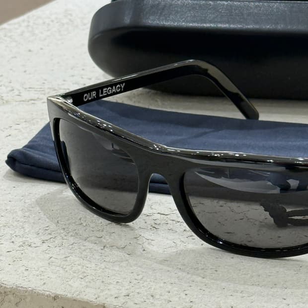 아워레가시 쉘터 선글라스