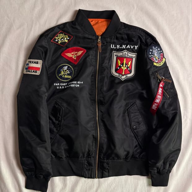 Europe Vintage 유럽빈티지 MA-1 패치 자켓