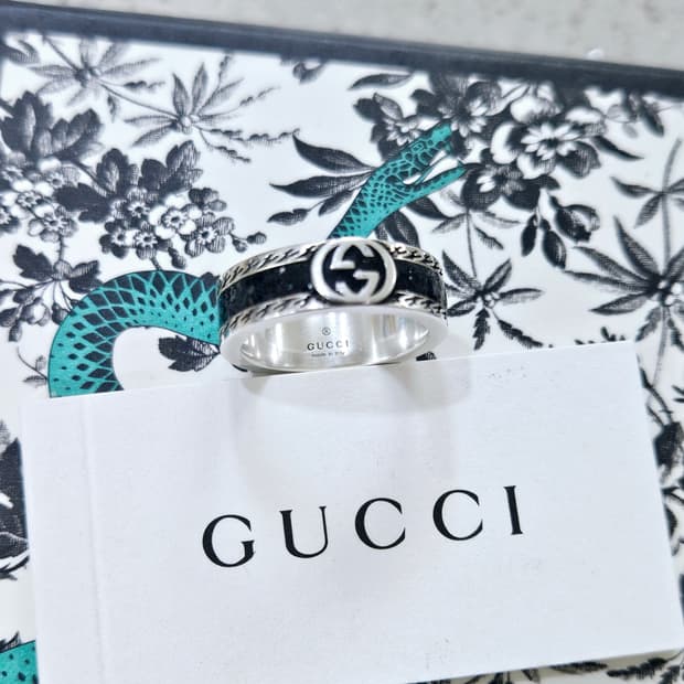 구찌 인터로킹 G 와이드 블랙 반지12호/실측 약11.5호[정품/풀세트]