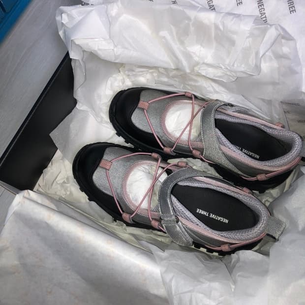 네거티브쓰리 x kyo 메리제인 샌들 230