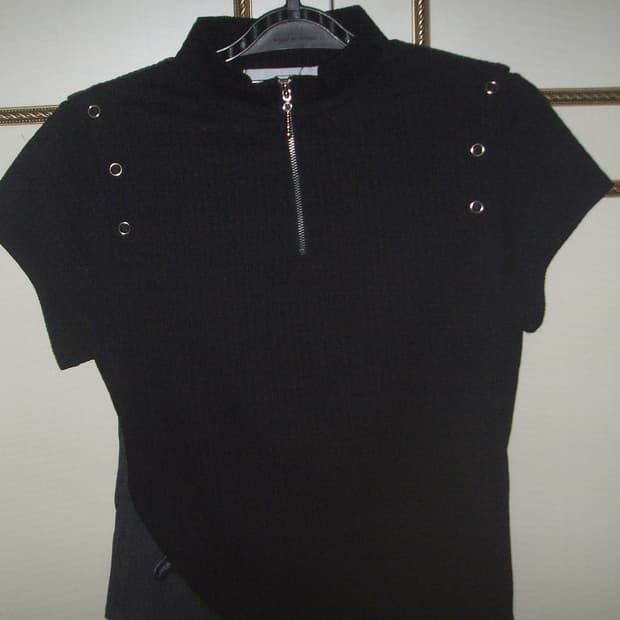 debbyupper 데비어퍼 컷아웃 하프집업