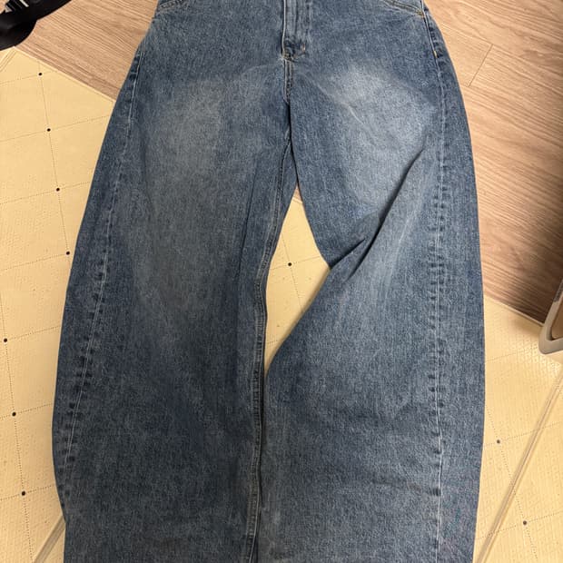 해칭룸 와이드 커브 진 워시드 블루 2