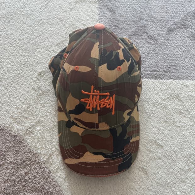 올드 스투시 카모 캡