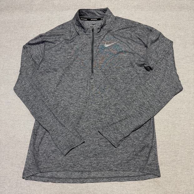 나이키 드라이핏 기능성 러닝 하프탑