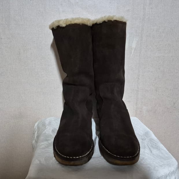 발리 스웨이드 양털 부츠 38 1/2 (250)
