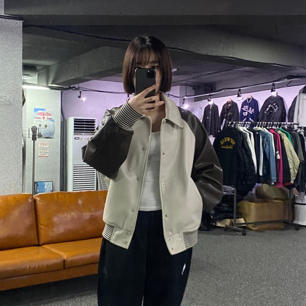 파르티멘토 레더 배색 바시티 자켓 B2716