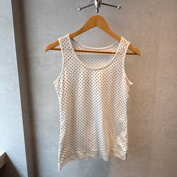 Dot lace sleeveless