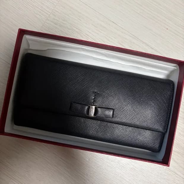 페라라모 ferragamo 장지갑 정품